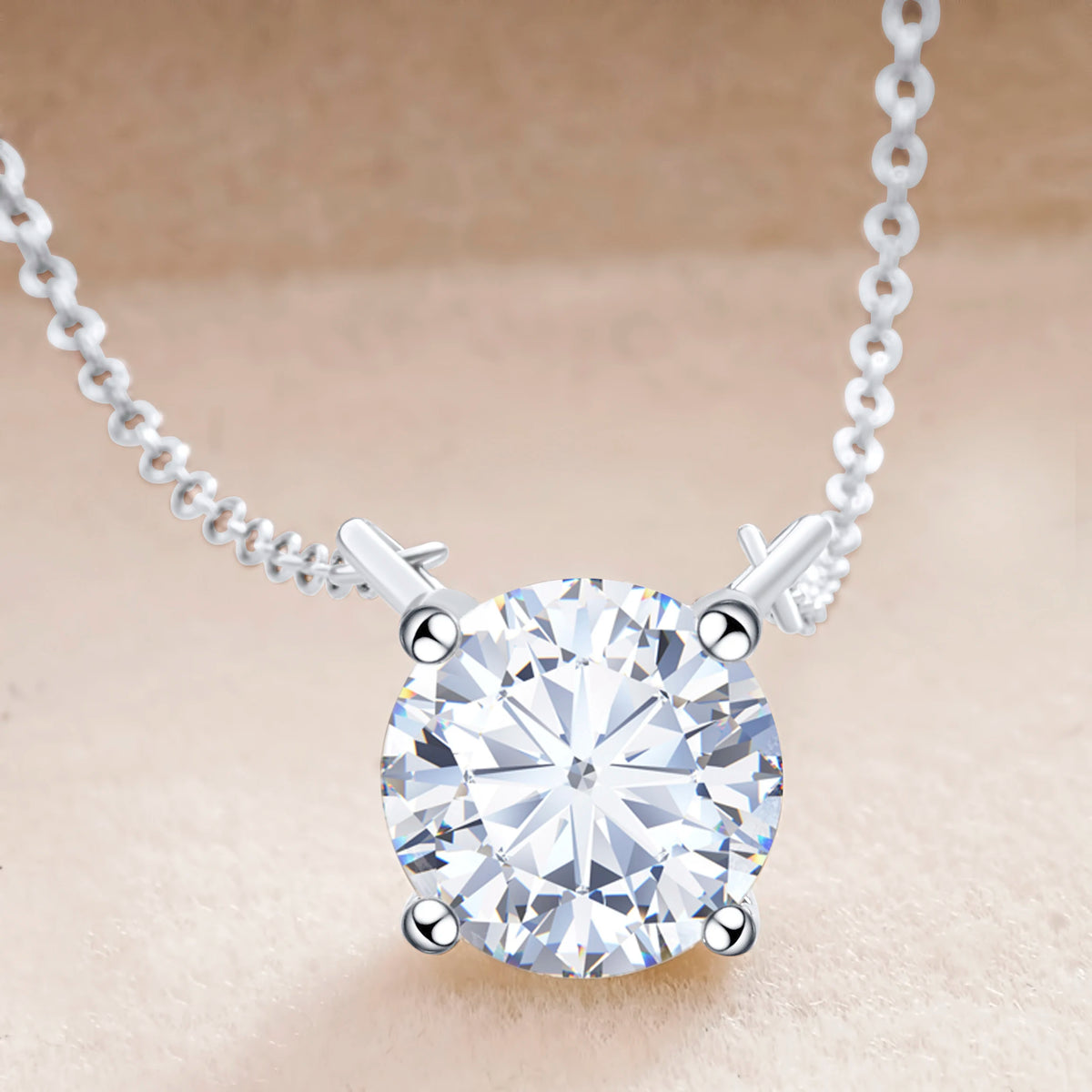 Moissanite 0.5 - 5CT Woman Pendant Sier Necklace