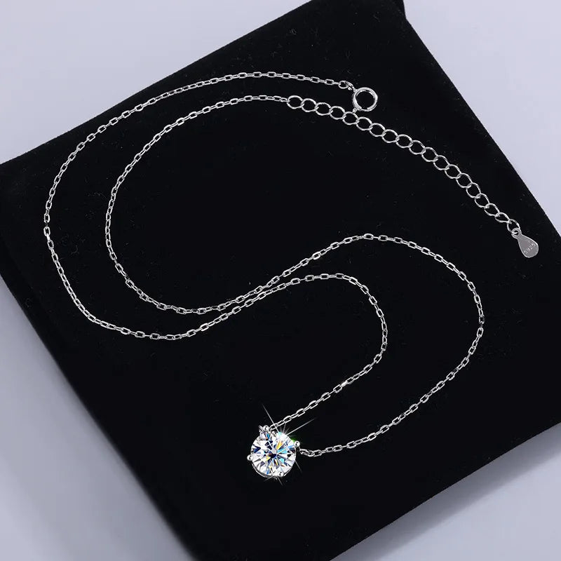 Moissanite 0.5 - 5CT Woman Pendant Sier Necklace