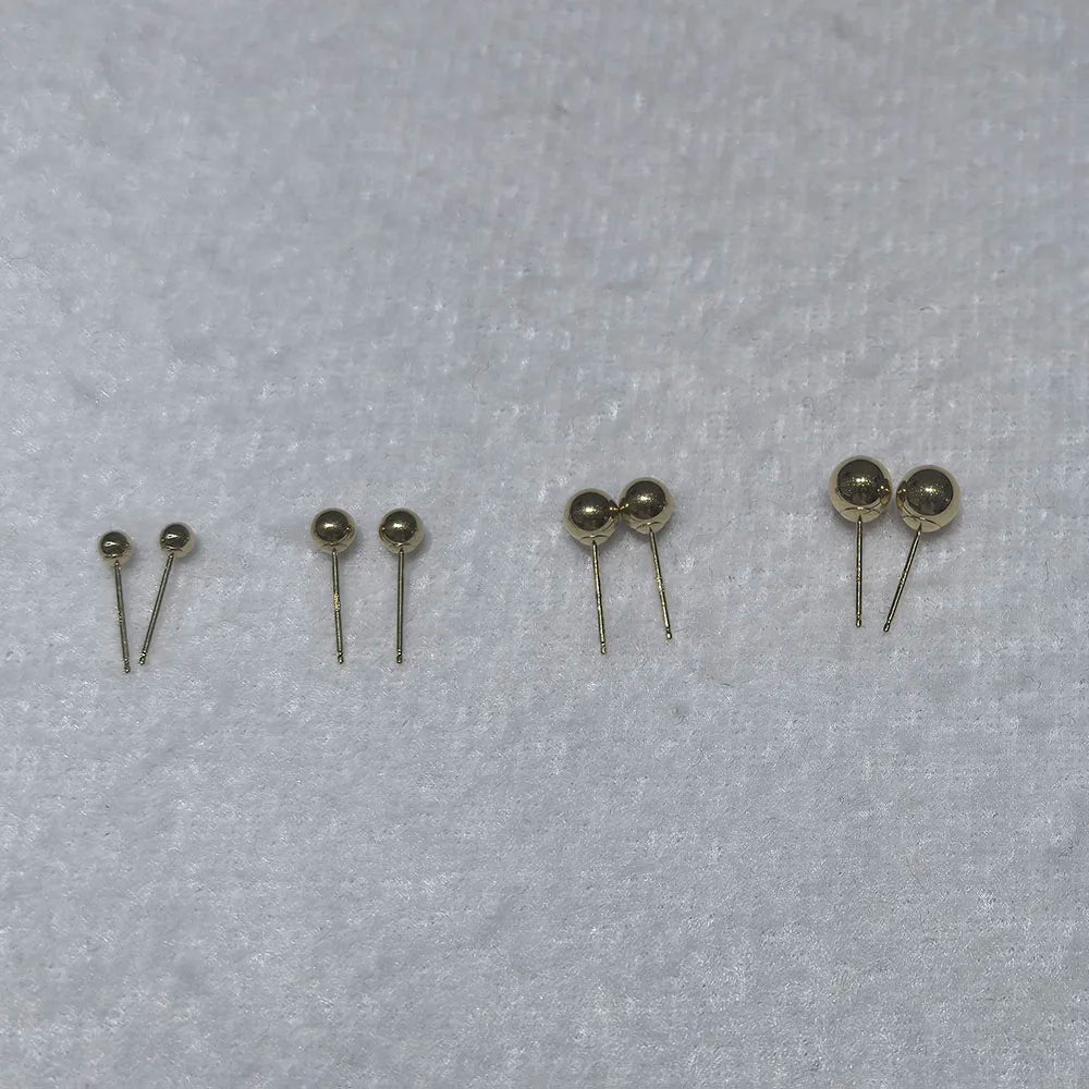 18K Gold Bead Stud Earring