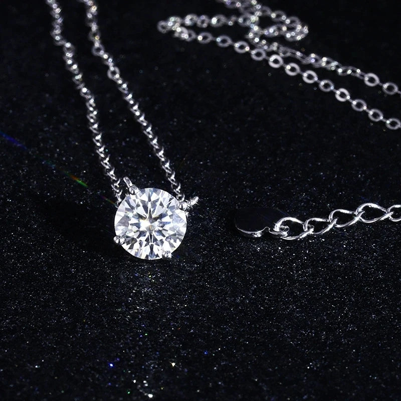 Moissanite 0.5 - 5CT Woman Pendant Sier Necklace
