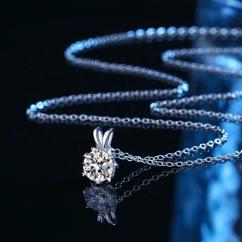 AITERNITY Moissanite Pendant Necklace