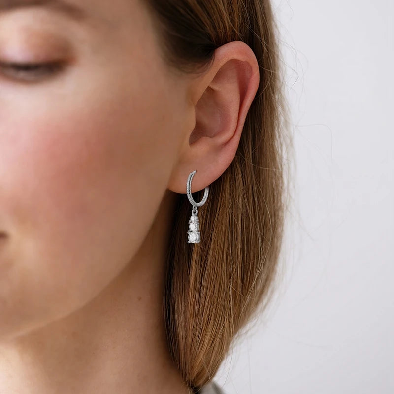 Moissanite Pandent Earrings 100% 925 Sterling Sliver Sparkling Three-Stone Earrings for Woman Ladies Bridal Wedding Party Jewely