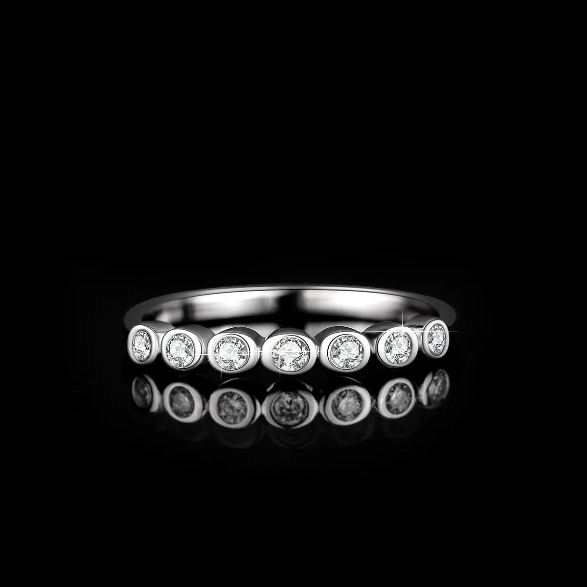 18K Gold &amp; Moissanite Seven-star Ring