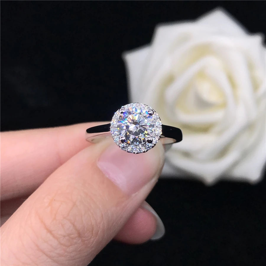 18K Gold Moissanite Solitaire Engagement Ring