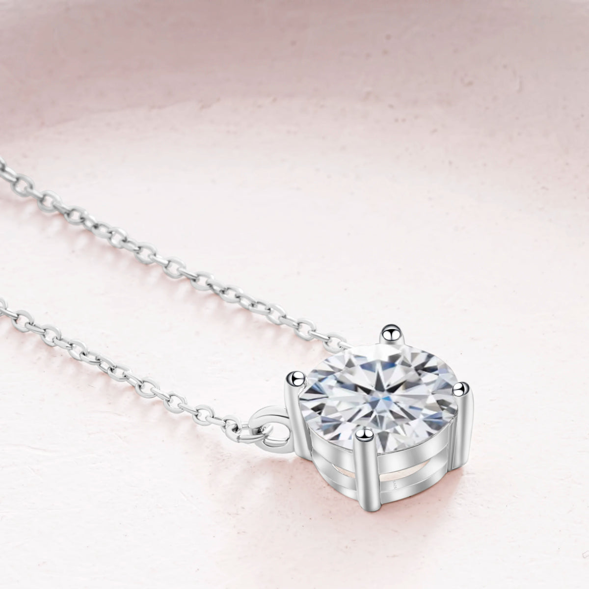 Moissanite 0.5 - 5CT Woman Pendant Sier Necklace