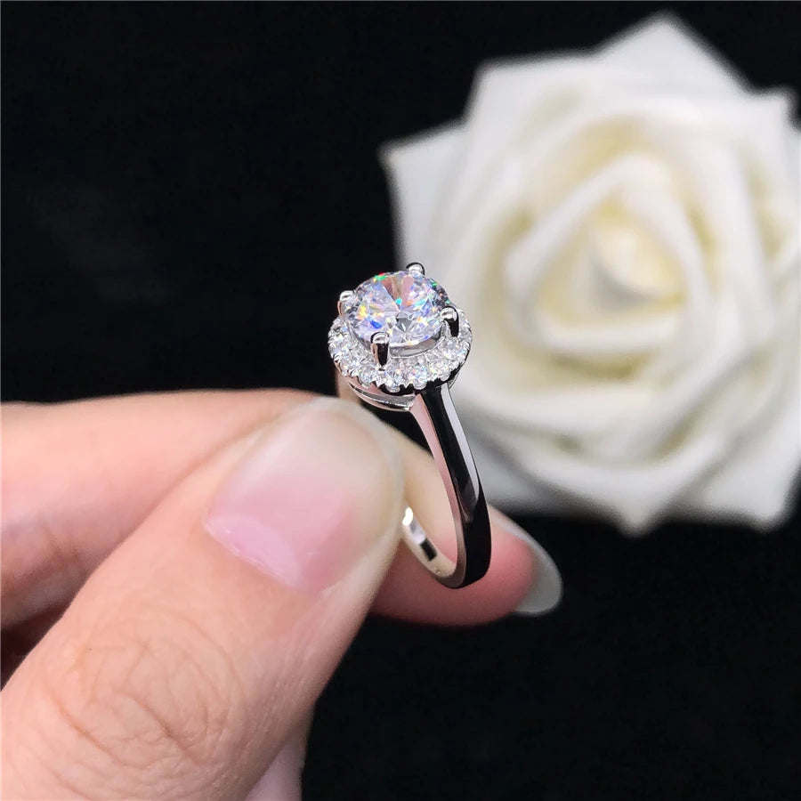 18K Gold Moissanite Solitaire Engagement Ring